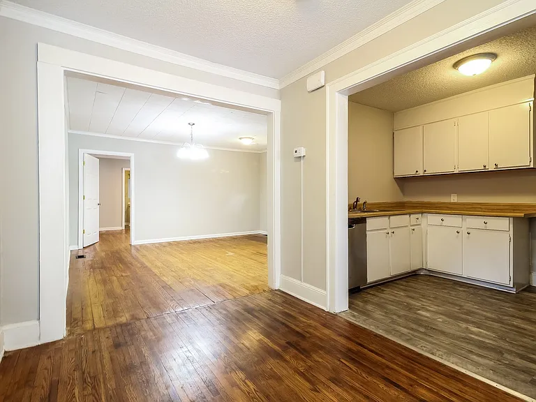 14485_020_dining_room_13157930.jpg