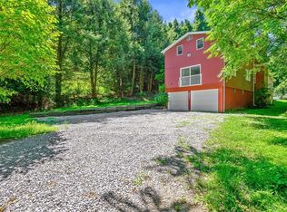 642 Wetzel Rd, Pittsburgh, PA 15209