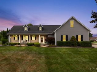 3110 Pender Ct, Adrian, MI 49221
