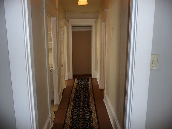 2nd image of 1015 N 31st St APT 4