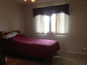4th image of 290 Molen Dr