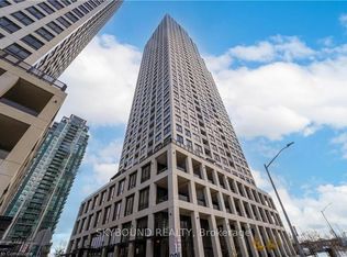 36 Elm Dr W #2210, Mississauga, ON L5B 1L9