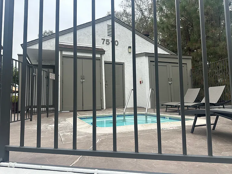 7500 Parkway Dr #300 — Photo 10