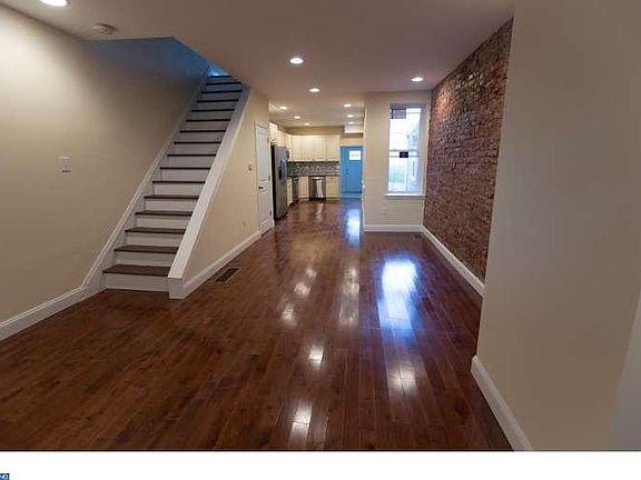 4th image of 2735 E Ontario St