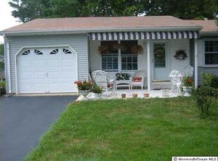 12 Hampshire Ln, Whiting, NJ 08759