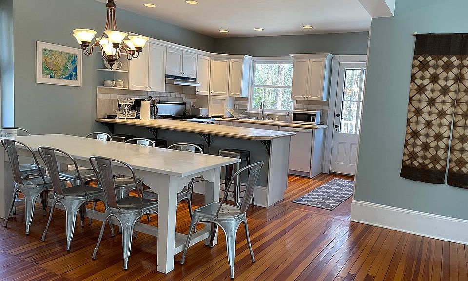 21 Benton Ave, Great Barrington, MA 01230 Zillow