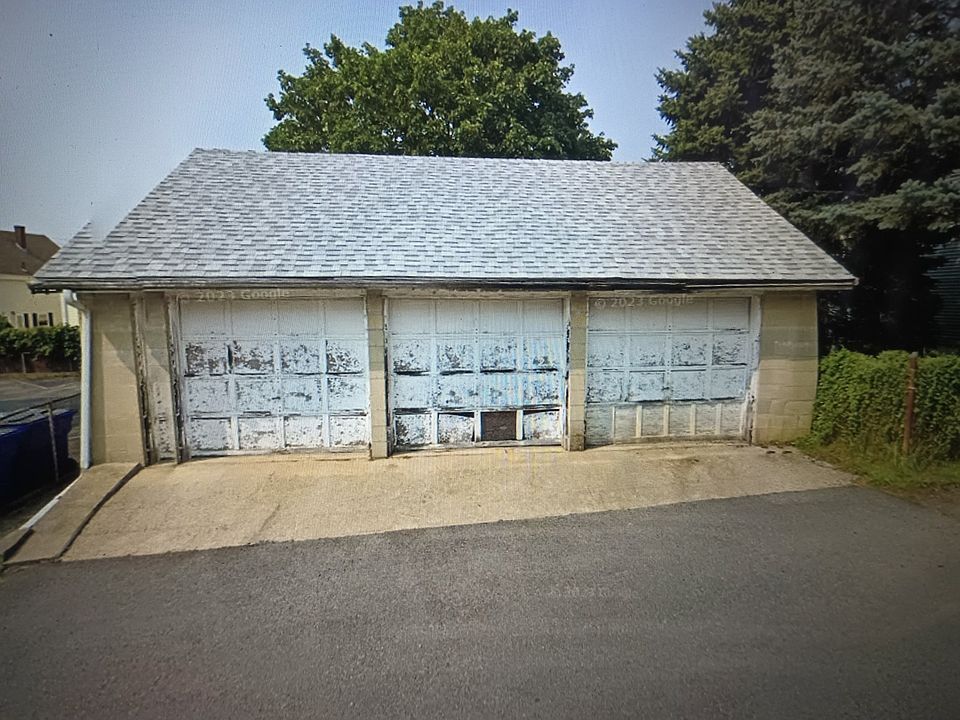 2nd image of 0 Barker St Lot 2