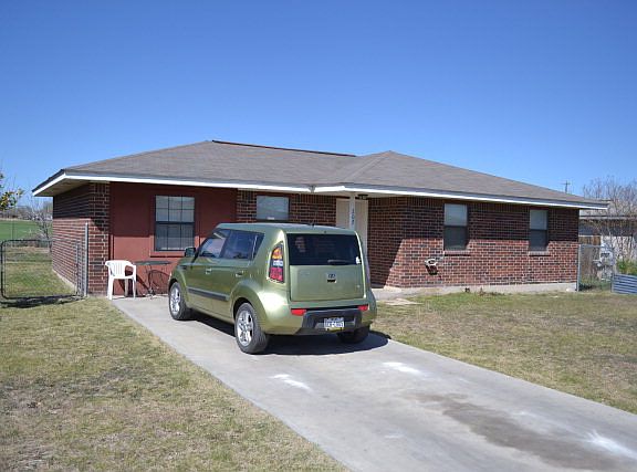 4th image of 207 Meadow Dr