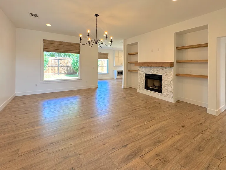 5941 Merrick St — Photo 8