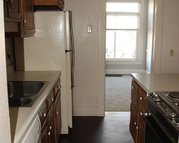 507 W Riverside Ave — Photo 8