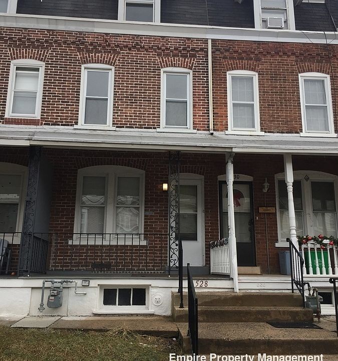 1st image of 528 W Cedar St