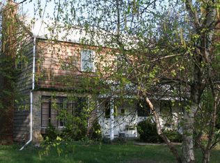 376 Andrews Rd, Williston Park, NY 11596