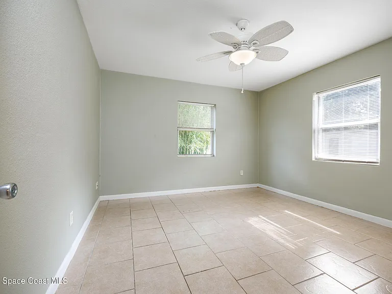 248 Laurel Oak St — Photo 7