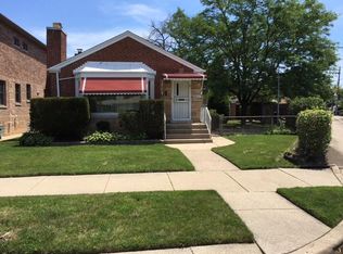 6053 N Tripp Ave, Chicago, IL 60646