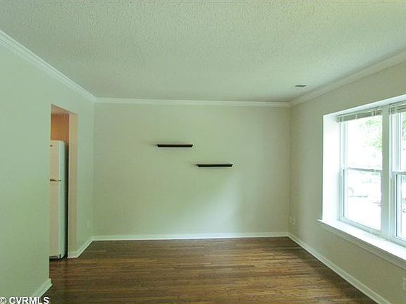 2nd image of 9521 Kimberly Lynn Cir #9521