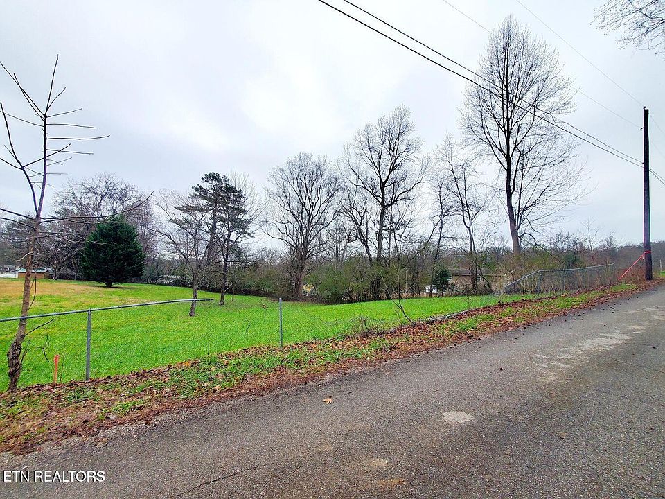 2nd image of 115 Ford Ave #133