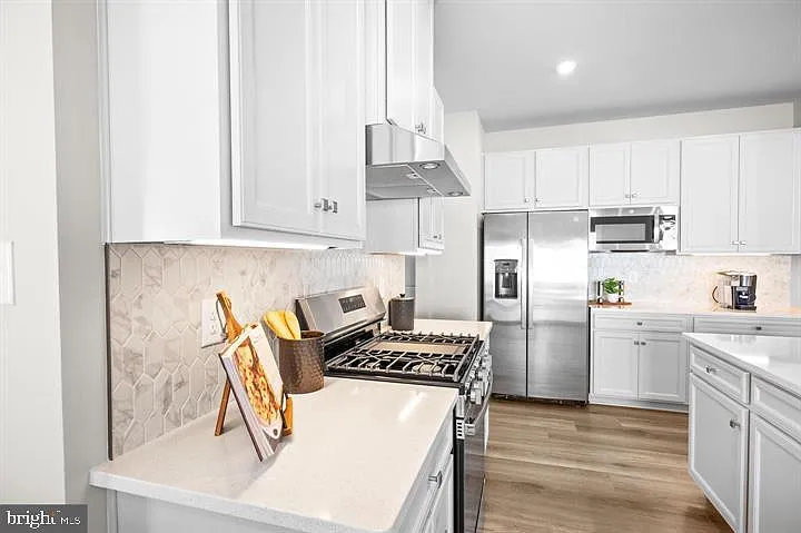 141 Dithridge Dr — Photo 51