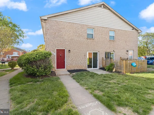 9550 Hagel Cir, Lorton, VA 22079