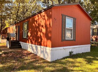 3831 SW South Park Ave Unit A17, Topeka, KS 66609