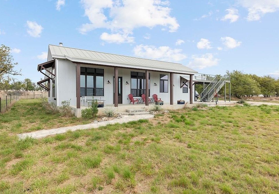 1st image of 572 Hartmann Ranch Way