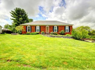 1220 Cambridge Dr, Shelbyville, KY 40065