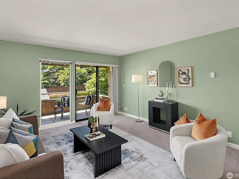 932 100th Ave NE #228 — Photo 8