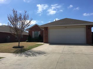 2216 NW 196th St, Edmond, OK 73012