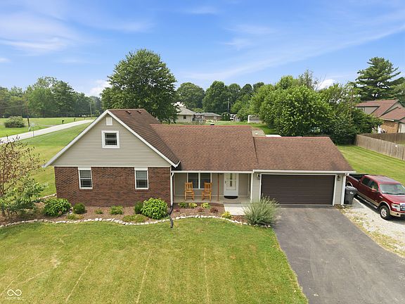 2nd image of 3640 Davis Rd