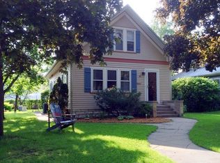 411 22nd St N, La Crosse, WI 54601