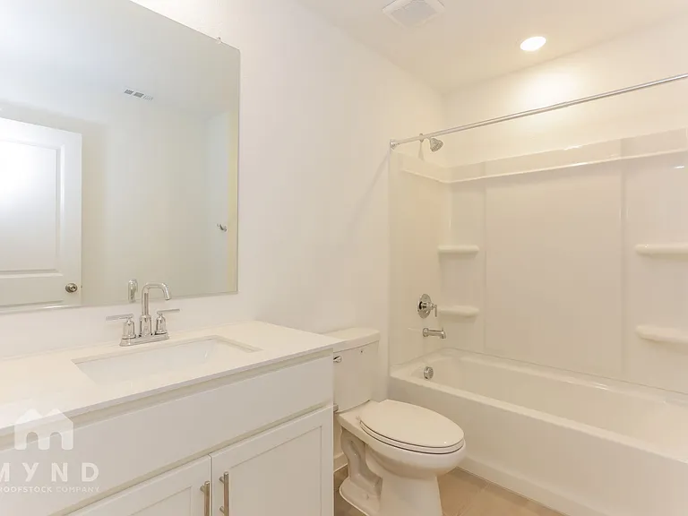 10140 Dalgreen Cir — Photo 18