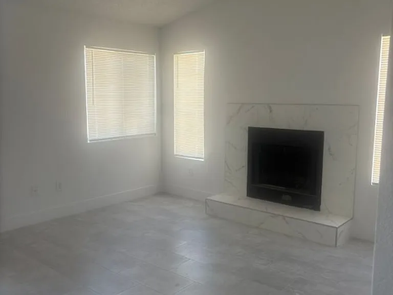 2665 Bryandouglas Dr — Photo 5
