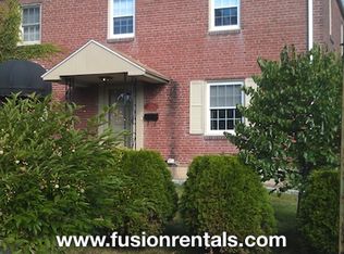 2986 Croyden Rd, Harrisburg, PA 17104