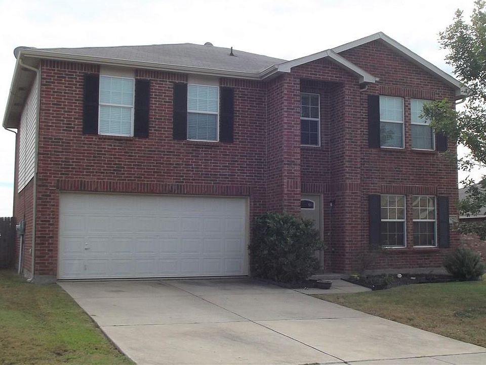 1st image of 409 Briaroaks Dr