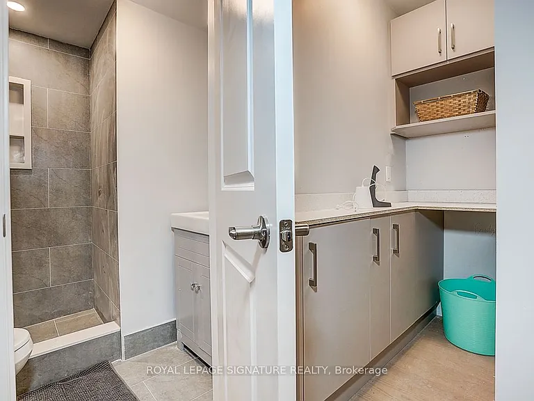 252 Annette St #3 — Photo 16