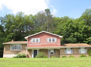 109 Pine St, Lehighton, PA 18235