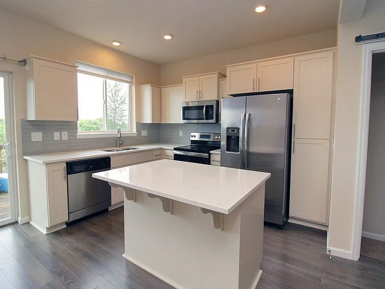 15586 SE Vivian Way — Photo 7