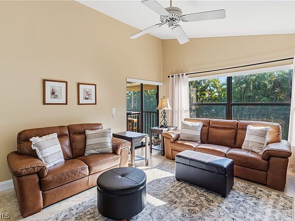 5th image of 8336 Charter Club Cir Unit 7