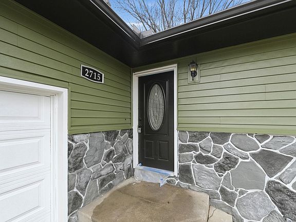 5th image of 2715 Glacier Ct