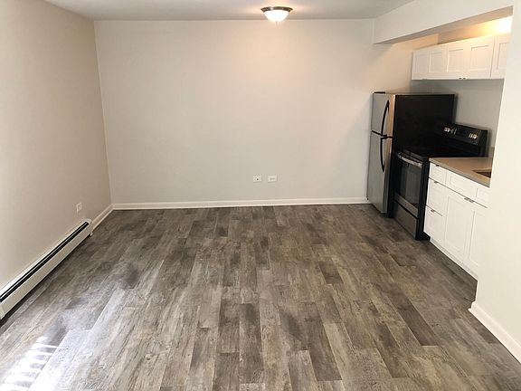4th image of 6010 N Winthrop Ave #G2