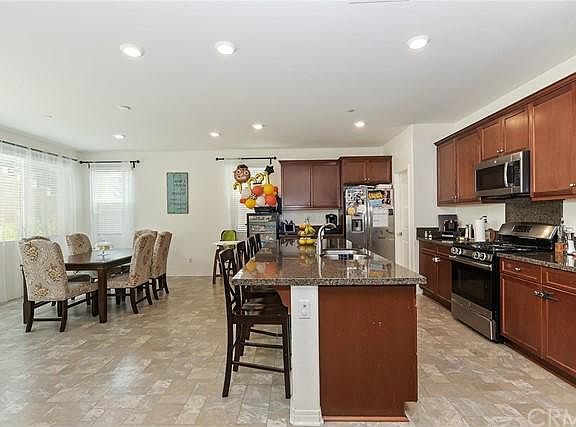 4th image of 15616 Allspice Ln