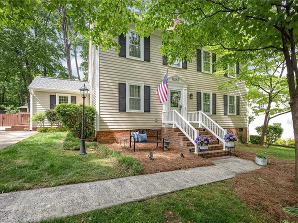 3402 Cottage Pl, Greensboro, NC 27455