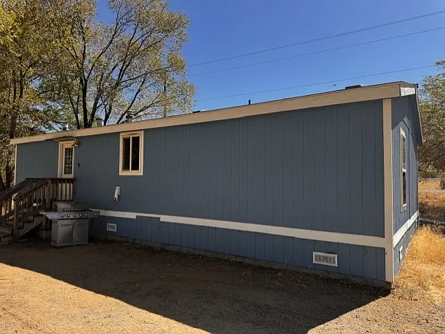 3 bed, 1012 sqft, $1,325 — Photo 3