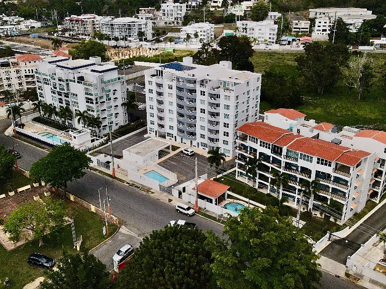 Condominio Ocean Palace #1 #1 — Photo 1