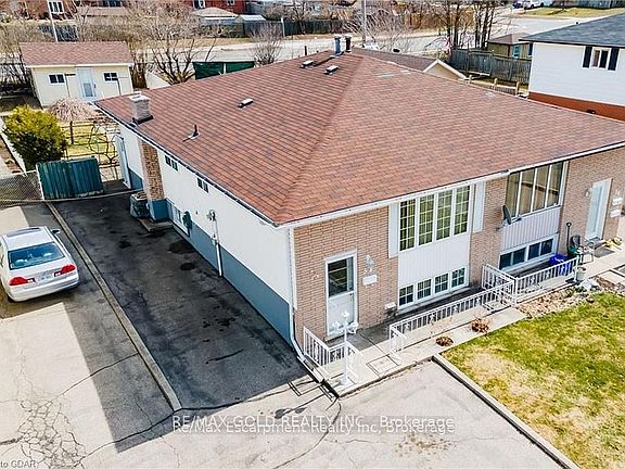 2nd image of 54 Bakersfield Dr