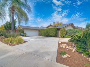1720 David Dr, Escondido, CA 92026