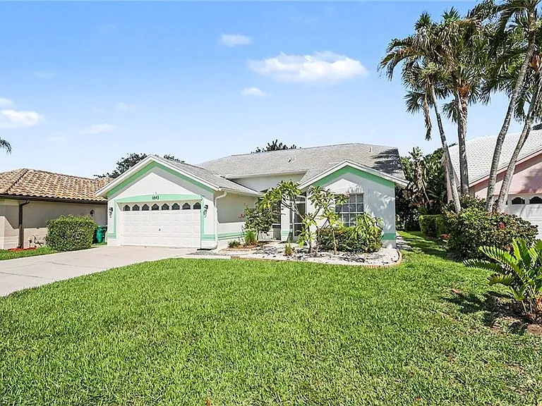 6643 Craven Hill Way — Photo 2