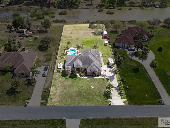 3rd image of 25058 Teal Cir
