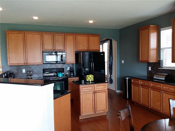 5th image of 16104 Crosslake Ct