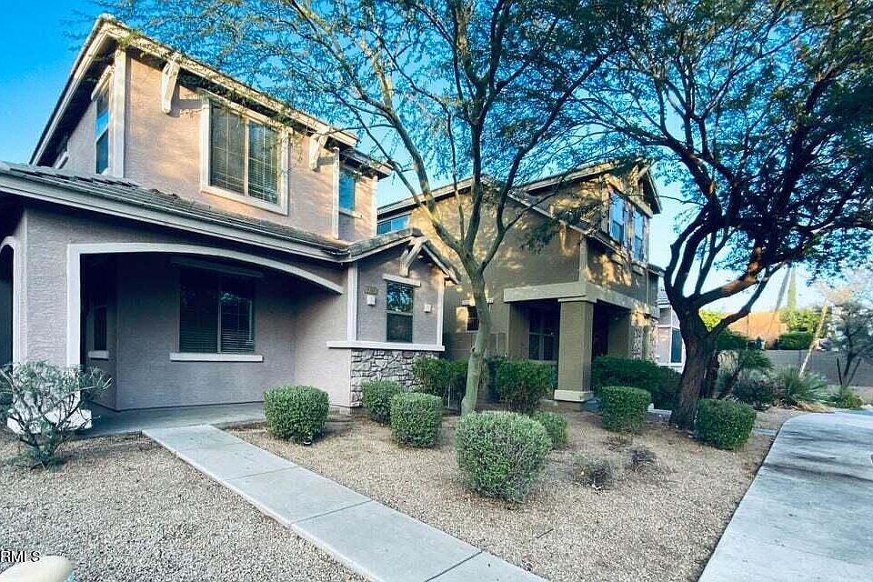 1st image of 4388 E Rosemonte Dr