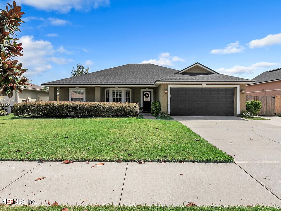 1st image of 2412 ROYAL POINTE Drive